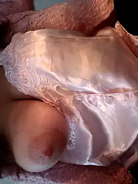 Snapshot of BellyDancer1 chatting on 10/11/25, 07:31 BellyDancer1 online show from 10/11/25, 07:31