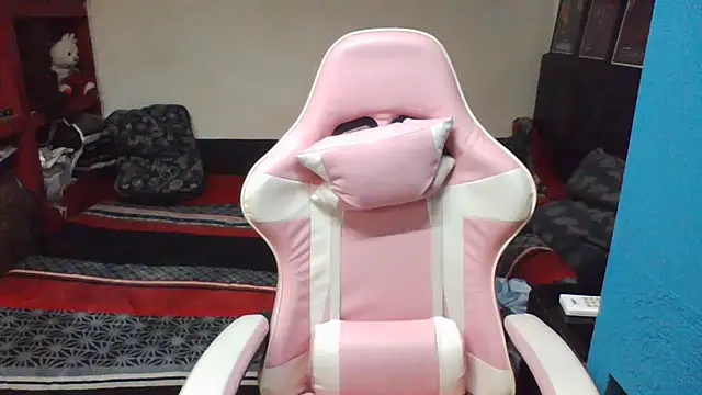 gatitahot-silvy online show from 07/29/26, 07:24