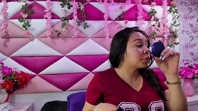  Violeta 18 online show from 11/06/25, 02:48