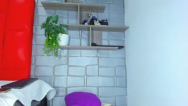 Taylorr evans online show from 03/04/26, 02:25