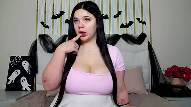 Eliss Shyyo online show from 10/25/25, 04:55