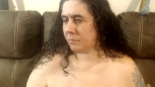 Dreaming Of Blue online show from 03/27/26, 11:05