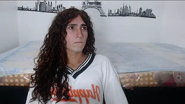 Snapshot of PITERVAGINA chatting on 03/18/25, 04:39 PITERVAGINA online show from 03/18/25, 04:39