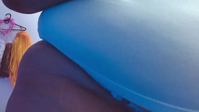 scarlettbooty online show from 02/18/26, 04:21