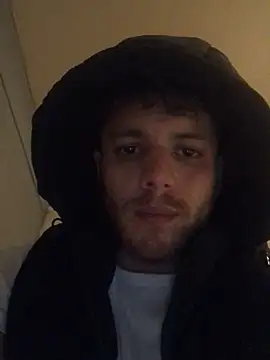 Snapshot of Donnydon79 chatting on 03/06/25, 11:20 Donnydon79 online show from 03/06/25, 11:20