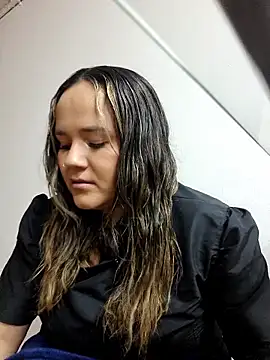 mandy-moore online show from 04/09/26, 04:14