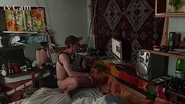 PrimordialChill6 online show from 05/10/26, 04:09