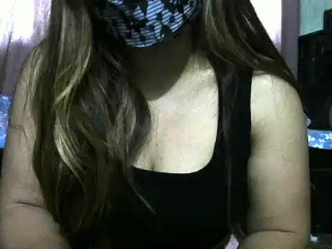 cute kuku online show from 03/23/25, 01:42