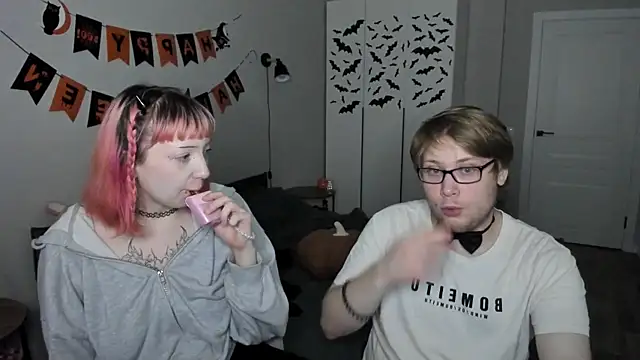 JayMollyy online show from 10/25/25, 05:57