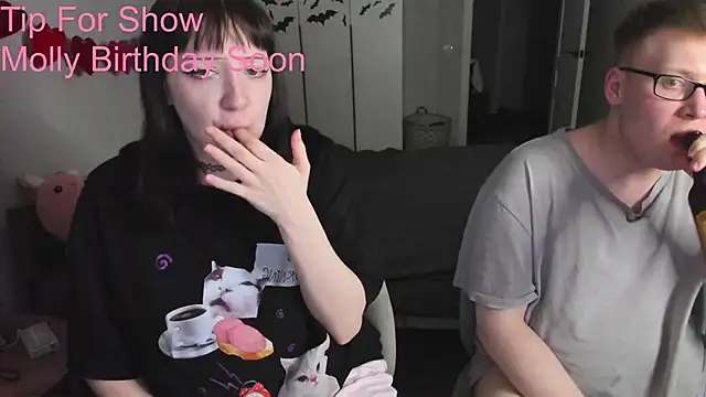 JayMollyy online show from 05/26/26, 06:06