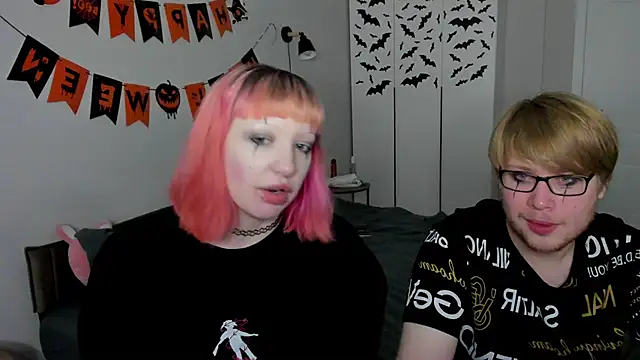 JayMollyy online show from 10/31/25, 05:20