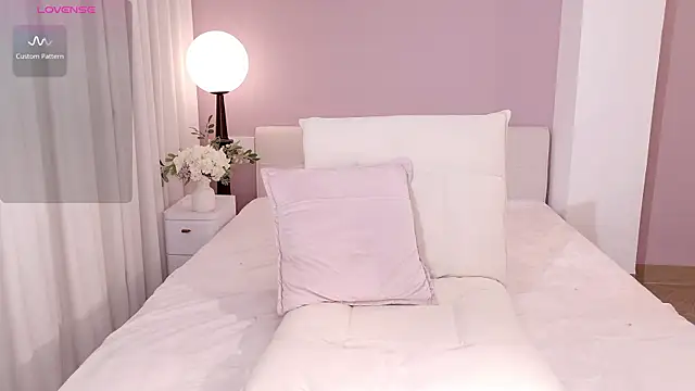 honey113 online show from 04/11/26, 12:53