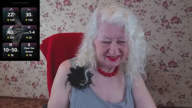 Snapshot of Maya_Mayflower chatting on 04/30/26, 03:13 Maya Mayflower online show from 04/30/26, 03:13
