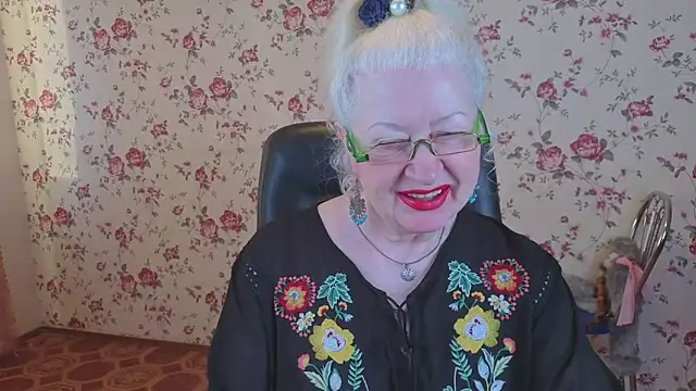 Snapshot of Maya_Mayflower chatting on 03/30/26, 03:19 Maya Mayflower online show from 03/30/26, 03:19