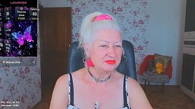 Snapshot of Maya_Mayflower chatting on 07/03/26, 03:35 Maya Mayflower online show from 07/03/26, 03:35