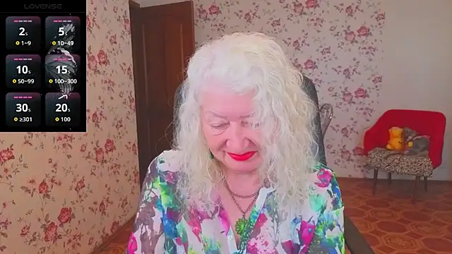 Snapshot of Maya_Mayflower chatting on 05/25/26, 03:06 Maya Mayflower online show from 05/25/26, 03:06