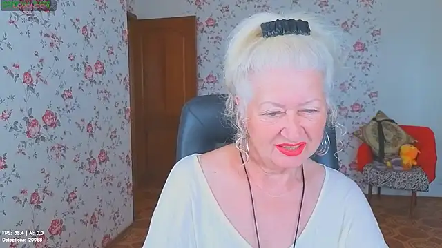 Snapshot of Maya_Mayflower chatting on 07/05/26, 03:44 Maya Mayflower online show from 07/05/26, 03:44