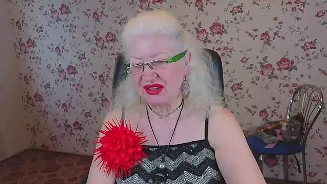 Snapshot of Maya_Mayflower chatting on 03/27/26, 03:37 Maya Mayflower online show from 03/27/26, 03:37