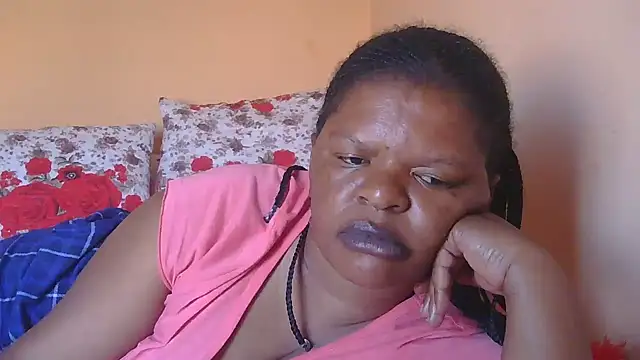 ebony rose11 online show from 10/23/25, 03:00