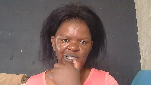 Snapshot of ebony_rose11 chatting on 03/19/26, 09:20 ebony rose11 online show from 03/19/26, 09:20
