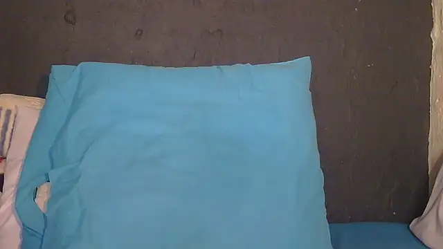 Snapshot of ebony_rose11 chatting on 06/12/26, 12:25 ebony rose11 online show from 06/12/26, 12:25