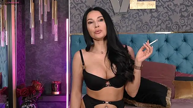 Vanessao1 online show from 04/07/26, 07:21