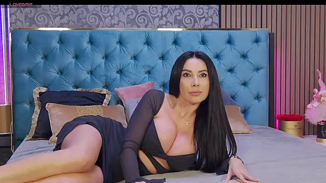 Vanessao1 online show from 09/26/25, 02:02