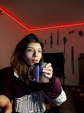 Snapshot of KratosAfroditacs chatting on 02/22/26, 01:19 KratosAfroditacs online show from 02/22/26, 01:19