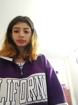 Snapshot of KratosAfroditacs chatting on 03/02/26, 10:38 KratosAfroditacs online show from 03/02/26, 10:38