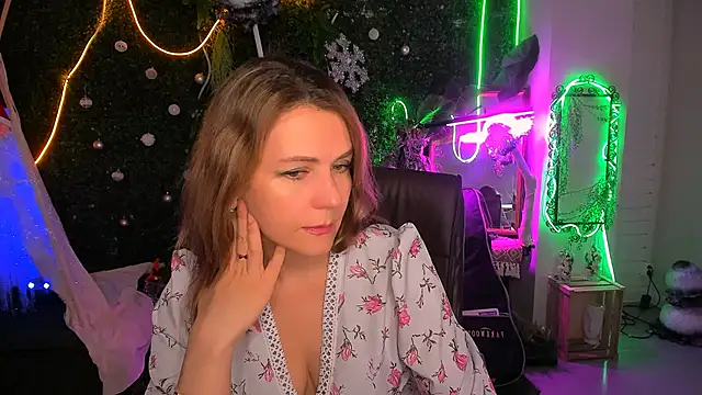 NicoleHitman online show from 01/15/26, 01:25