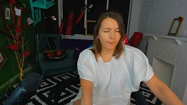 NicoleHitman online show from 03/05/25, 12:55