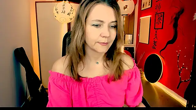 NicoleHitman online show from 04/05/26, 01:07