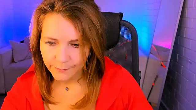 NicoleHitman online show from 11/08/25, 09:13