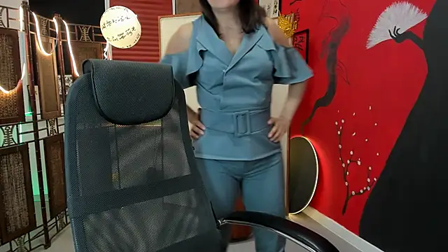 NicoleHitman online show from 03/14/25, 08:32