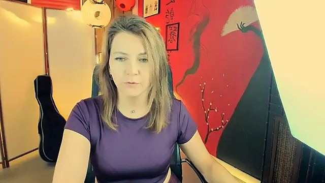 NicoleHitman online show from 11/02/25, 09:14