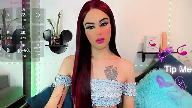 Snapshot of IvanaColizon_BigCock chatting on 03/11/25, 02:51 IvanaColizon BigCock online show from 03/11/25, 02:51