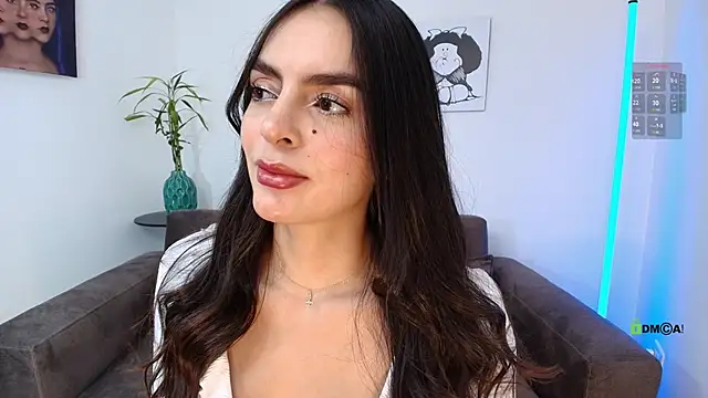 Abigail cruz online show from 09/08/25, 08:41