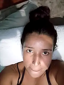 Snapshot of Jenny_gir25 chatting on 03/12/25, 06:00 Jenny gir25 online show from 03/12/25, 06:00