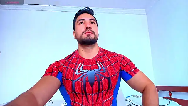 Kal El 8 online show from 10/31/25, 04:14