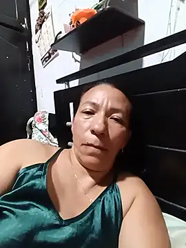Snapshot of Antonela45 chatting on 07/11/26, 01:50 Antonela45 online show from 07/11/26, 01:50