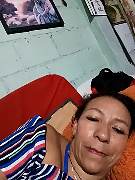 Antonela45 online show from 03/10/25, 01:45