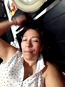 Antonela45 online show from 09/27/25, 11:44