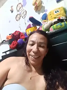 Snapshot of Antonela45 chatting on 07/16/26, 12:07 Antonela45 online show from 07/16/26, 12:07