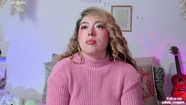 julieta cooper20 online show from 04/02/26, 04:08