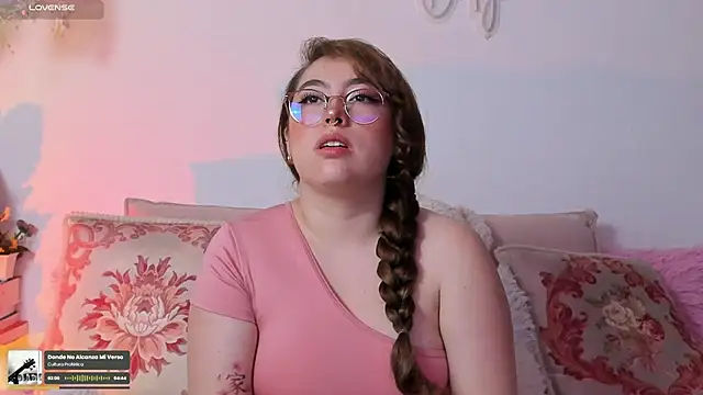 julieta cooper20 online show from 11/12/25, 03:43