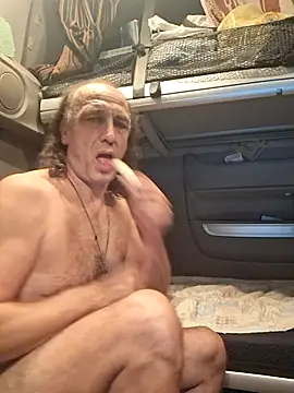 aleksis1313 online show from 11/17/25, 08:35