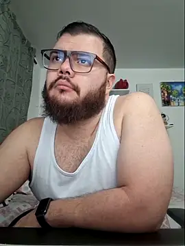 Snapshot of Edmund98 chatting on 11/09/25, 02:26 Edmund98 online show from 11/09/25, 02:26