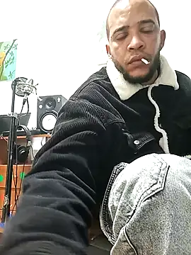 Yerayyaya online show from 11/29/25, 02:12