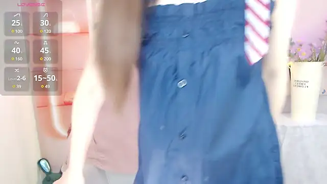 Snapshot of October_10 chatting on 03/06/25, 04:41 October 10 online show from 03/06/25, 04:41