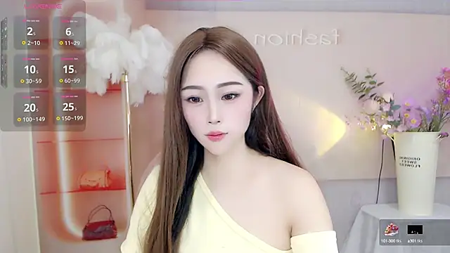 Snapshot of October_10 chatting on 03/08/25, 05:07 October 10 online show from 03/08/25, 05:07